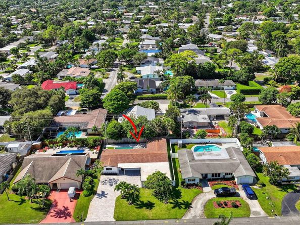 714 SW 25th Avenue, Boynton Beach FL 33435