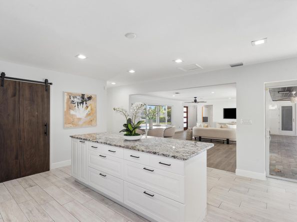 714 SW 25th Avenue, Boynton Beach FL 33435