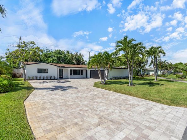 714 SW 25th Avenue, Boynton Beach FL 33435