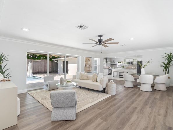 714 SW 25th Avenue, Boynton Beach FL 33435