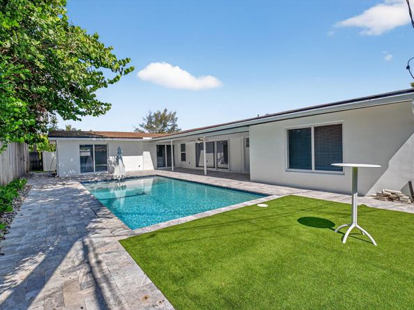 714 SW 25th Avenue, Boynton Beach FL 33435
