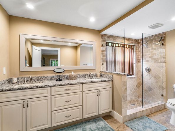 11223 Pond View Drive A102, Wellington FL 33414