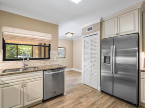 11223 Pond View Drive A102, Wellington FL 33414