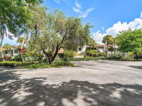 11223 Pond View Drive A102, Wellington FL 33414