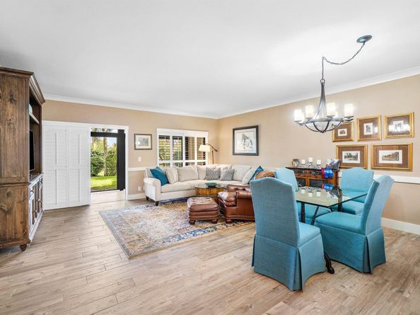 11223 Pond View Drive A102, Wellington FL 33414