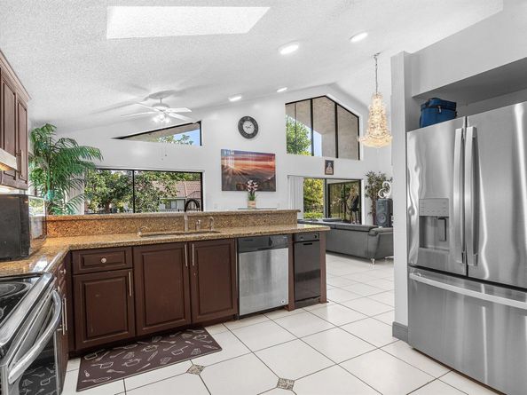 6335 NW 52nd Street, Coral Springs FL 33067