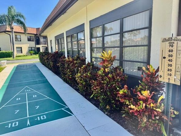 7214 Golf Colony Court 205, Lake Worth FL 33467