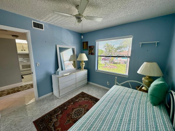 7214 Golf Colony Court 205, Lake Worth FL 33467