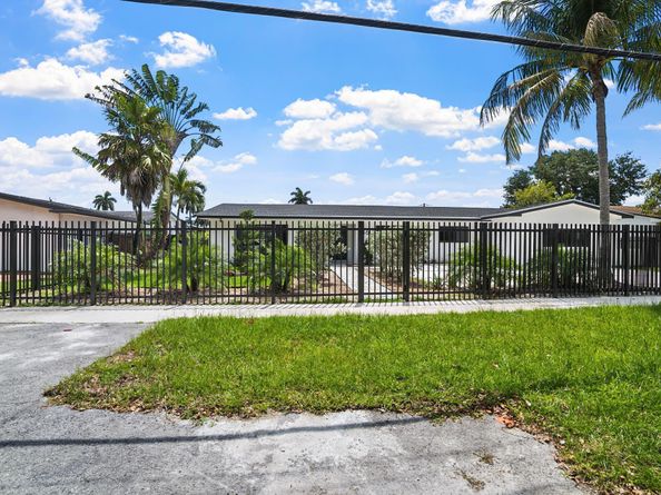 1860 NE 199th Street, Miami FL 33179