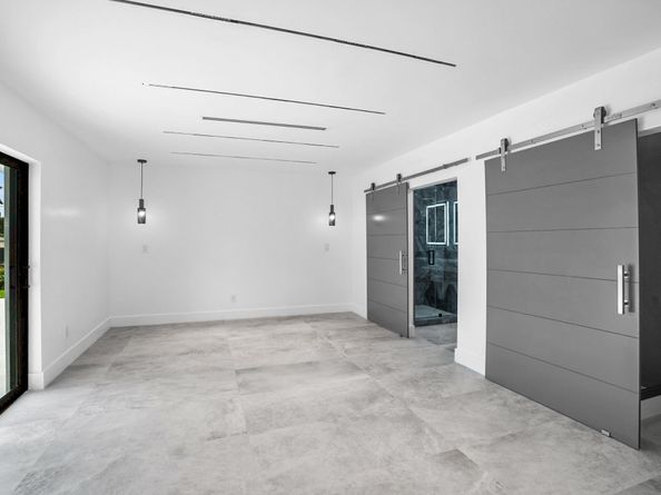 1860 NE 199th Street, Miami FL 33179