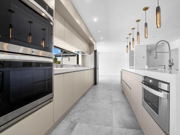 1860 NE 199th Street, Miami FL 33179