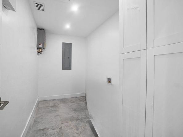 1860 NE 199th Street, Miami FL 33179