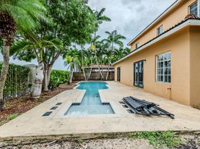 14772 SW 161st Pl, Miami FL 33196