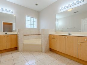 14772 SW 161st Pl, Miami FL 33196