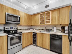 2818 N 46th Ave K589, Hollywood FL 33021
