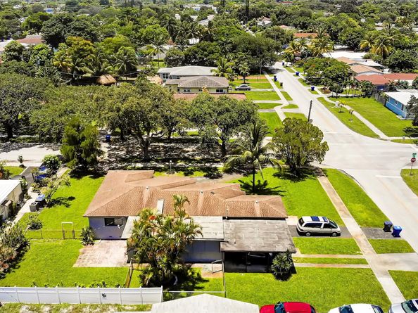 433 N 26th Ave, Hollywood FL 33020