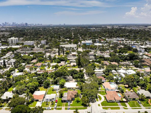 433 N 26th Ave, Hollywood FL 33020