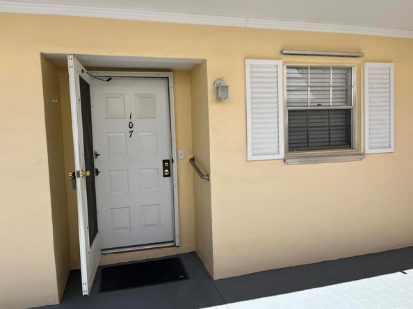 250 John F Kennedy Drive 107, Atlantis FL 33462