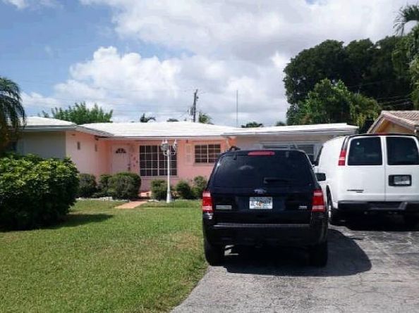 124 Almar Dr, Wilton Manors FL 33334