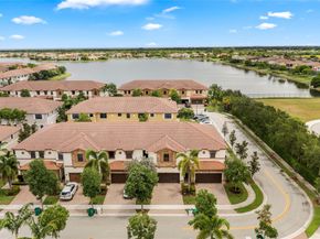 9573 Town Parc Cir S, Parkland FL 33076