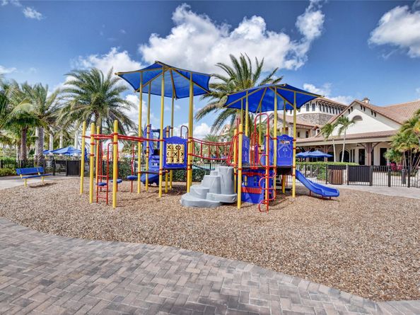 9573 Town Parc Cir S, Parkland FL 33076
