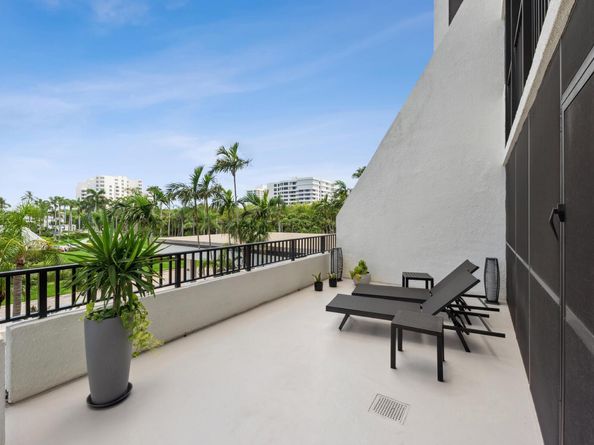 3420 S Ocean Boulevard 3r, Highland Beach FL 33487