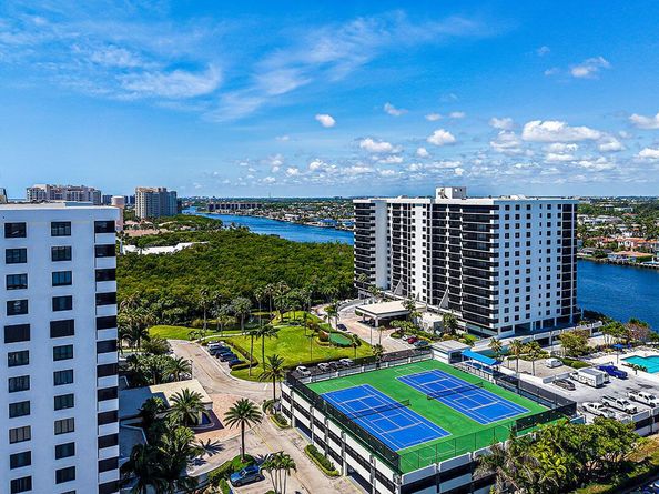 3420 S Ocean Boulevard 3r, Highland Beach FL 33487