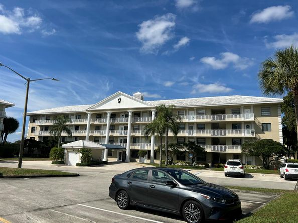 3501 Village Boulevard 406, West Palm Beach FL 33409