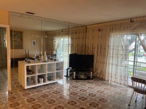 16790 NE 14th Avenue 215, Miami FL 33162
