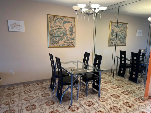 16790 NE 14th Avenue 215, Miami FL 33162