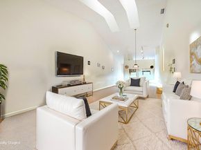 705 Harbour Pointe Way 705, Greenacres FL 33413
