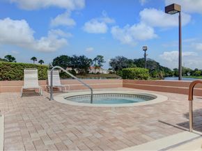 705 Harbour Pointe Way 705, Greenacres FL 33413