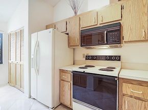 705 Harbour Pointe Way 705, Greenacres FL 33413