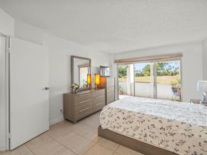 3871 Via Poinciana 104, Lake Worth FL 33467
