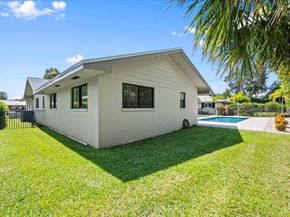 11569 Landing Place, North Palm Beach FL 33408