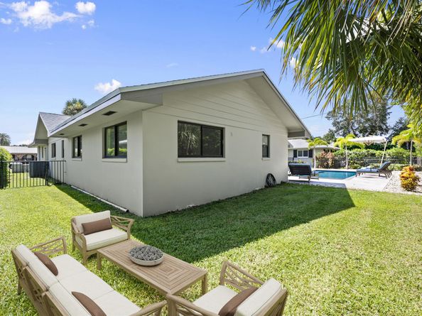 11569 Landing Place, North Palm Beach FL 33408