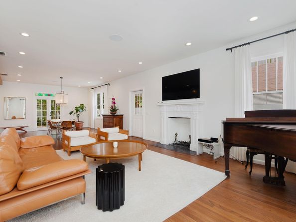 306 Marlborough Place, West Palm Beach FL 33405