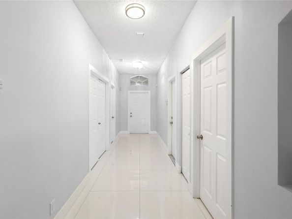 4812 NW 19th St, Coconut Creek FL 33063