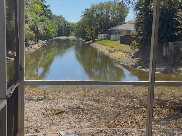 4812 NW 19th St, Coconut Creek FL 33063
