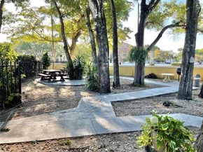 3013 N Oakland Forest Dr 108, Oakland Park FL 33309