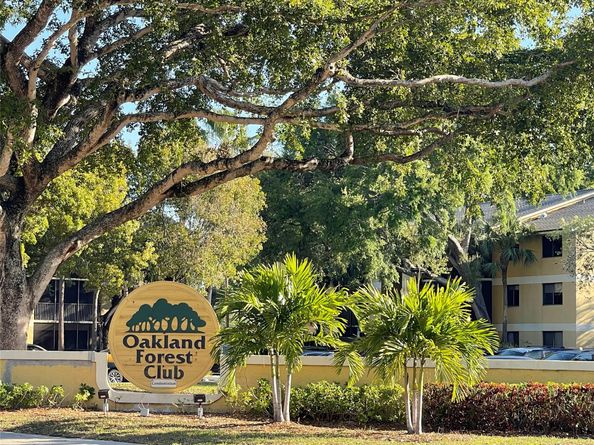 3013 N Oakland Forest Dr 108, Oakland Park FL 33309
