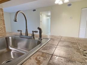 3013 N Oakland Forest Dr 108, Oakland Park FL 33309