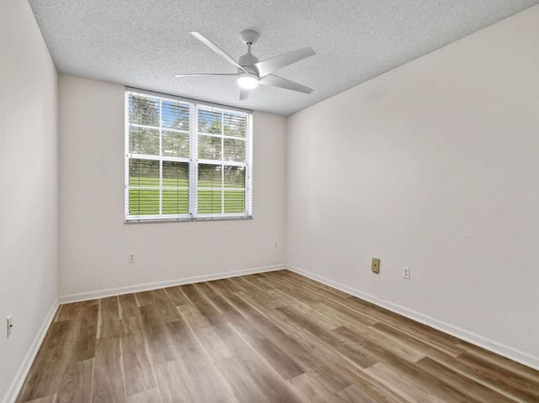 11790 Saint Andrews Place 107, Wellington FL 33414