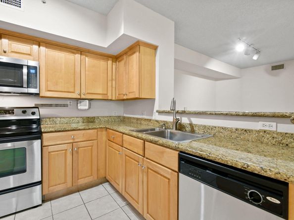 11790 Saint Andrews Place 107, Wellington FL 33414