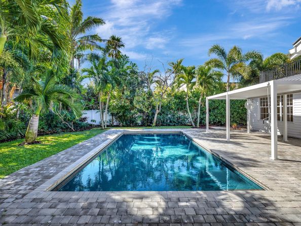 618 S Atlantic Drive, Lantana FL 33462