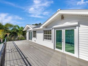 618 S Atlantic Drive, Lantana FL 33462