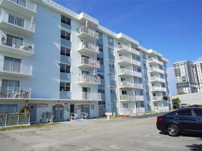 16465 NE 22nd Ave 314, North Miami Beach FL 33160