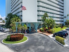 1900 S Ocean Dr 105, Fort Lauderdale FL 33316
