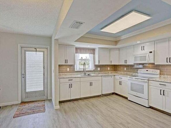 1248 Surf Road 5, Singer Island FL 33404