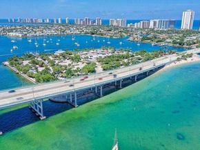 1248 Surf Road 5, Singer Island FL 33404